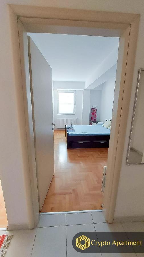 Crypto Apartment Szkopje Kültér fotó