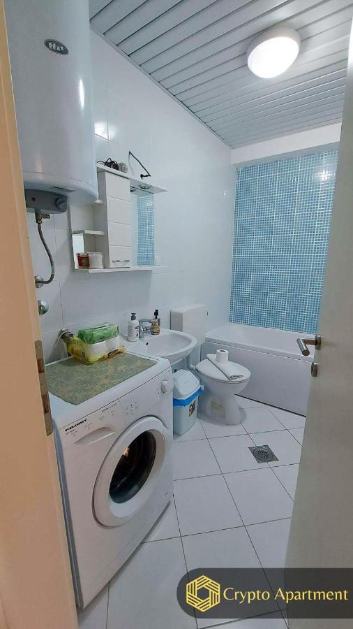 Crypto Apartment Szkopje Kültér fotó